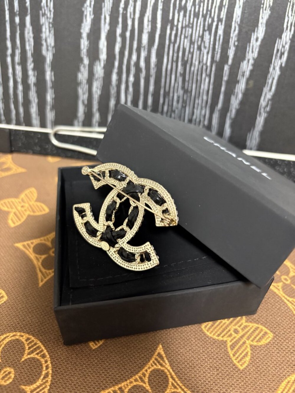 Chanel Brooch - Picture 4 of 4